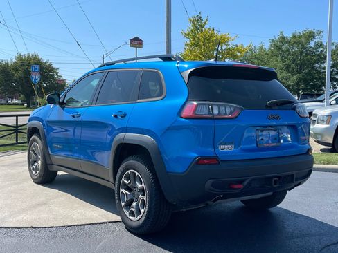 Used 2022 Jeep Cherokee Trailhawk w/ Sound & Nav Group AWD/4WD image 4