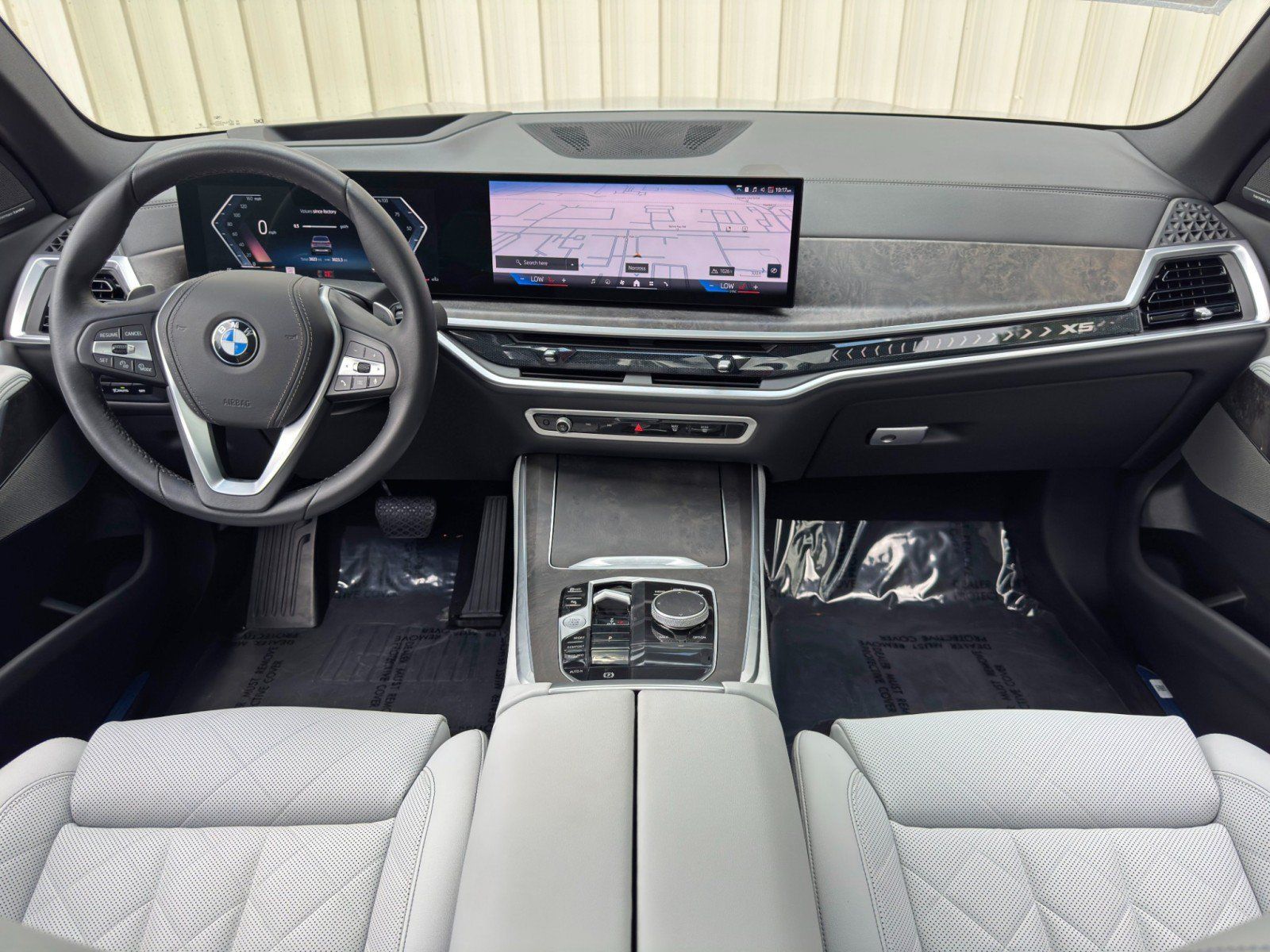 Used 2024 BMW X5 sDrive40i w/ Premium Package RWD image 13