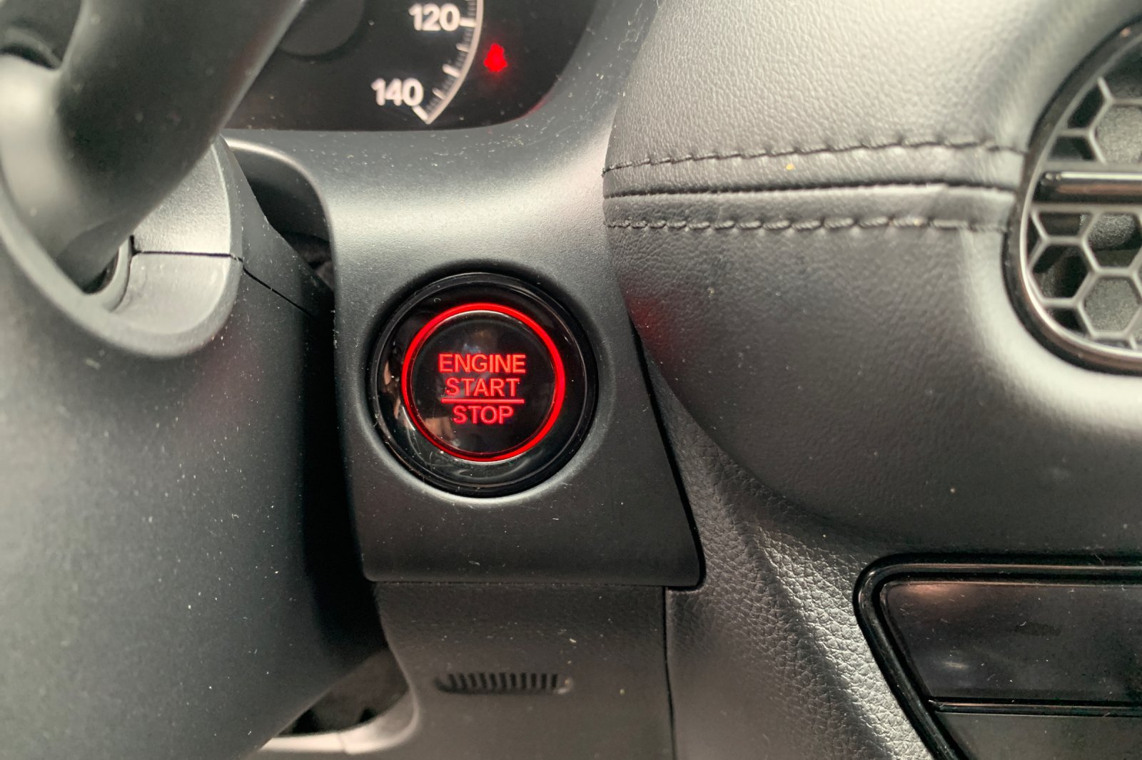 Certified 2024 Honda HR-V LX image 27