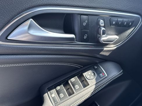 Used 2019 Mercedes-Benz CLA 250 image 23