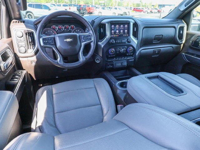 Used 2020 Chevrolet Silverado 2500 LTZ w/ LTZ Convenience Package AWD/4WD image 16