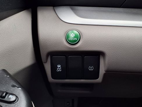 Used 2014 Honda CR-V LX image 9