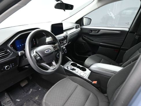 Used 2025 Ford Escape Active image 8
