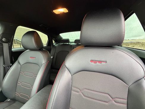 Used 2022 Kia Forte GT w/ GT Technology Package image 18