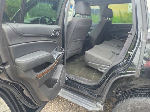 Used 2016 Chevrolet Tahoe LS RWD image 16