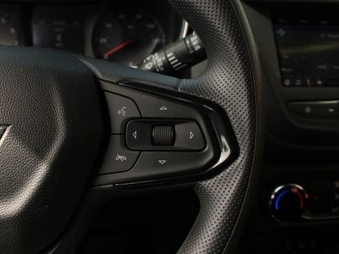 Used 2023 Chevrolet TrailBlazer LT image 22