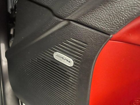 Used 2019 Dodge Challenger R/T w/ Plus Package image 15