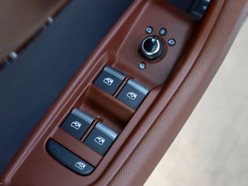 Used 2019 Audi A4 2.0T Premium w/ Convenience Package image 14