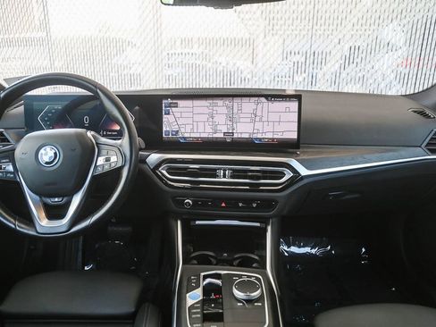 Certified 2023 BMW i4 eDrive40 w/ Premium Package RWD image 9
