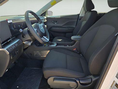 Used 2026 Hyundai Kona SEL Sport image 12