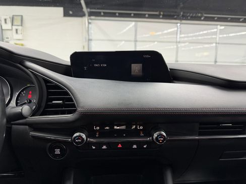 Used 2023 MAZDA MAZDA3 s image 15