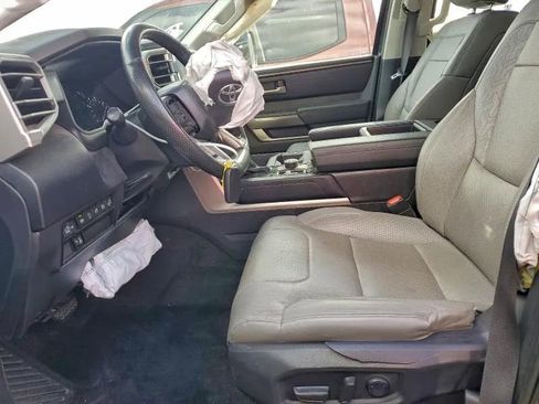 Used 2024 Toyota Tundra SR5 image 6