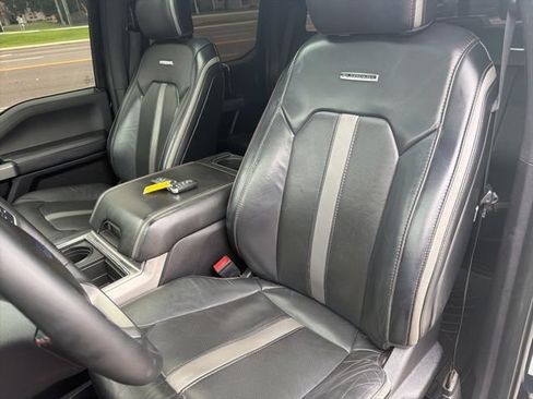 Used 2019 Ford F250 Platinum w/ Platinum Ultimate Package AWD/4WD image 11