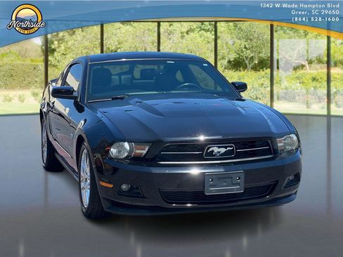 Used 2012 Ford Mustang Premium RWD image 5