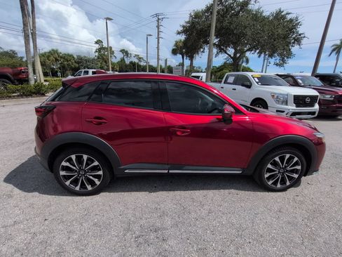 Used 2019 MAZDA CX-3 Grand Touring w/ Premium Package FWD image 4
