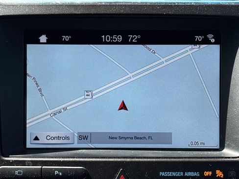 Used 2017 Ford Explorer Limited image 24