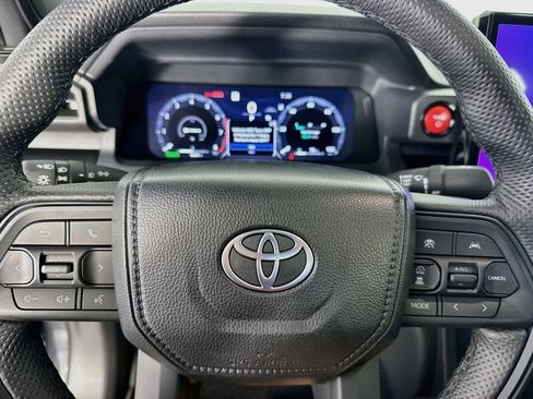 Used 2024 Toyota Tacoma TRD Pro AWD/4WD image 16