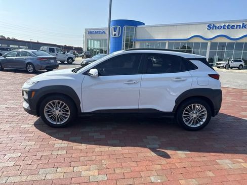 Used 2021 Hyundai Kona SEL w/ Cargo Package FWD image 3