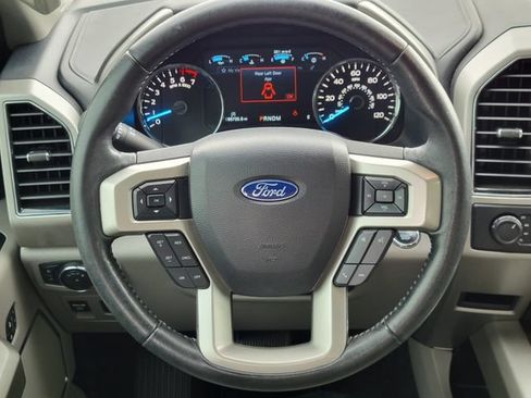 Used 2020 Ford F150 Lariat AWD/4WD image 5