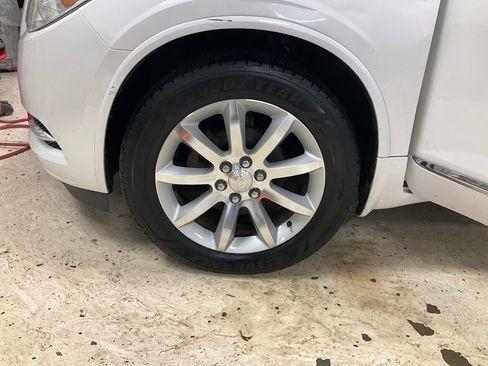 Used 2017 Buick Enclave Premium w/ Experience Buick Package image 15