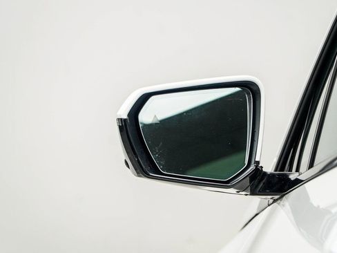 Used 2022 BMW iX xDrive50 w/ Sport Package image 15