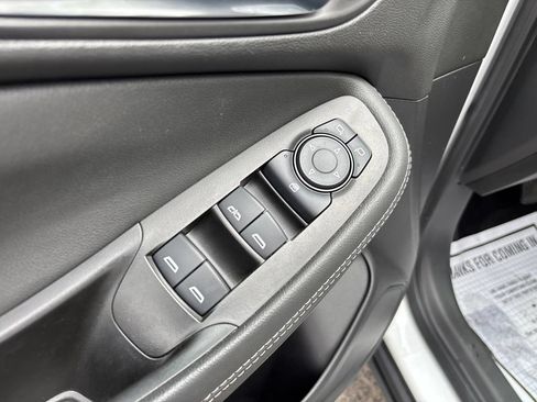 Used 2024 Buick Encore GX Preferred FWD image 20
