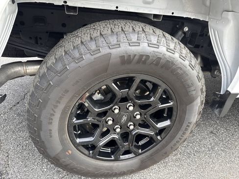 Used 2024 Ford F150 XLT w/ Equipment Group 302A MID image 17