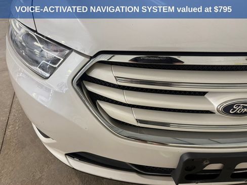 Used 2013 Ford Taurus Limited FWD image 5
