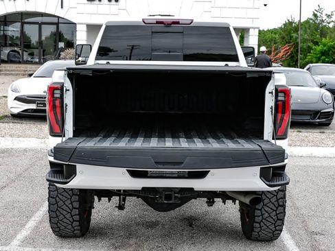 Used 2024 GMC Sierra 2500 AT4 w/ AT4 Premium Plus Package AWD/4WD image 49