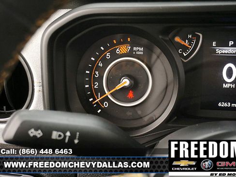 Used 2024 Jeep Wrangler Sport S image 25