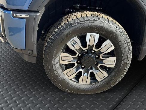 New 2026 GMC Sierra 2500 Denali w/ Denali Reserve Package image 10