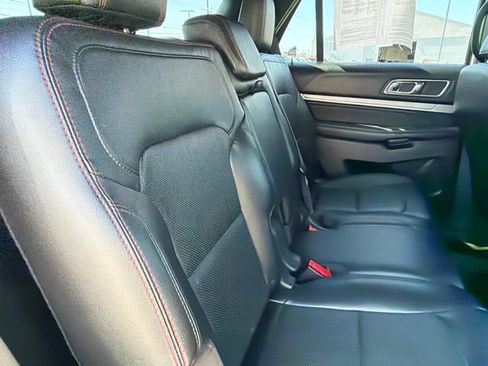 Used 2018 Ford Explorer Sport w/ Equipment Group 401A AWD/4WD image 13