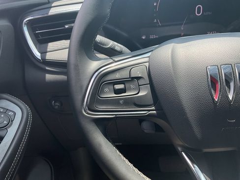 Used 2025 Buick Encore GX Preferred FWD image 24