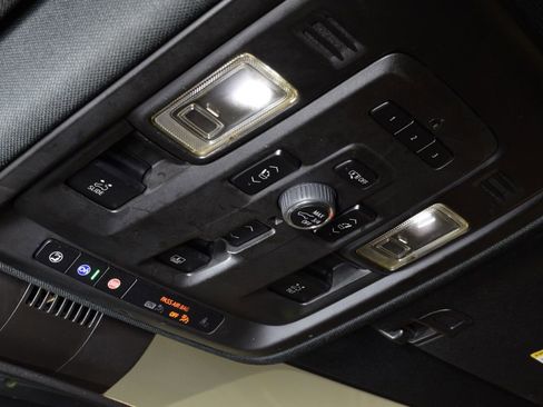 Used 2023 GMC Yukon Denali AWD/4WD image 41