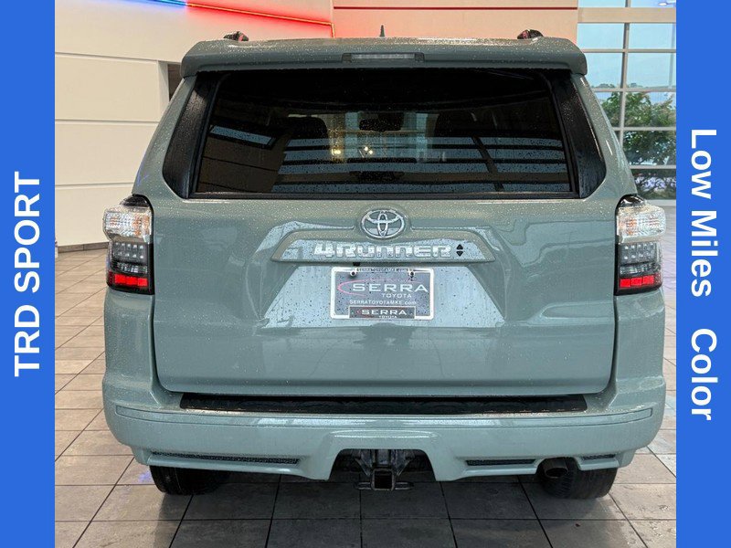 Used 2023 Toyota 4Runner TRD Sport AWD/4WD image 4