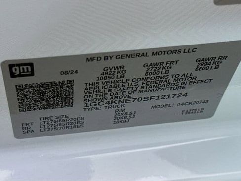 Used 2025 Chevrolet Silverado 2500 LT image 33