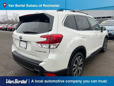Used 2020 Subaru Forester Limited image 6