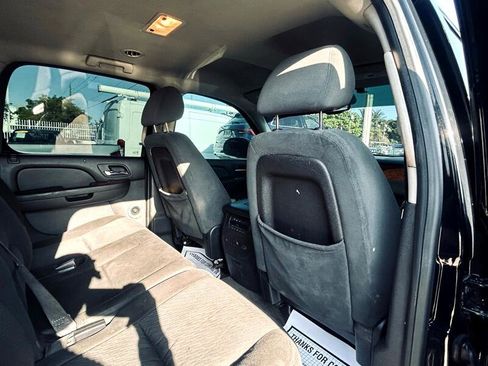 Used 2012 Chevrolet Suburban LS image 15