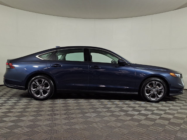 Used 2023 Honda Accord EX image 10