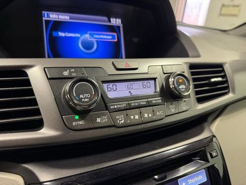 Used 2014 Honda Odyssey EX-L image 21
