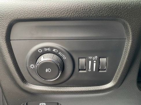 Certified 2021 Jeep Grand Cherokee L Limited w/ Luxury Tech Group II image 49