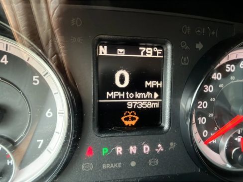 Used 2017 RAM 1500 Express w/ Express Value Package AWD/4WD image 28