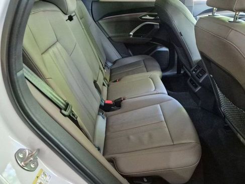 Certified 2025 Audi Q5 Premium AWD/4WD image 19