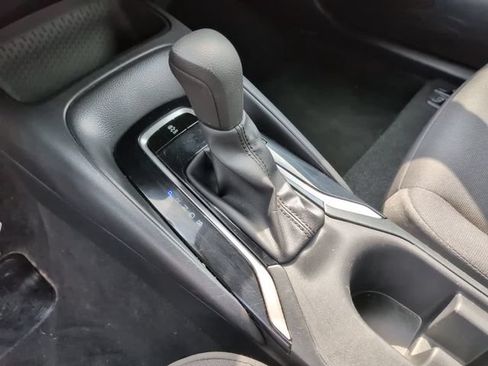 Certified 2024 Toyota Corolla LE FWD image 18