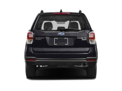 Used 2018 Subaru Forester 2.5i image 8