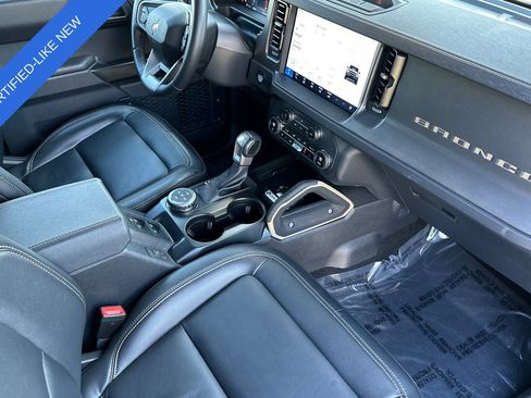 Certified 2025 Ford Bronco Badlands image 15