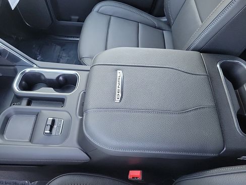 New 2026 GMC Sierra 2500 Denali w/ Denali Reserve Package image 20