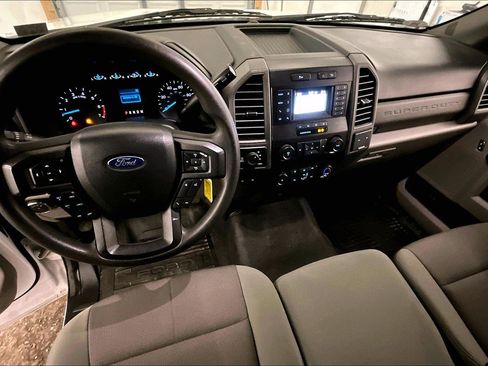 Used 2021 Ford F250 XL w/ Power Equipment Group image 16