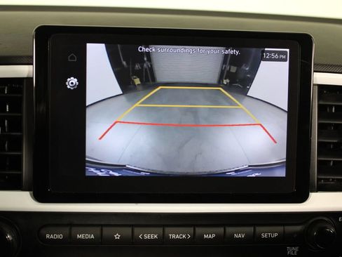 Certified 2024 Hyundai Venue Limited FWD image 30