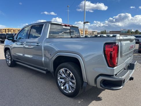 Used 2024 GMC Sierra 1500 Denali w/ Denali Reserve Package image 4